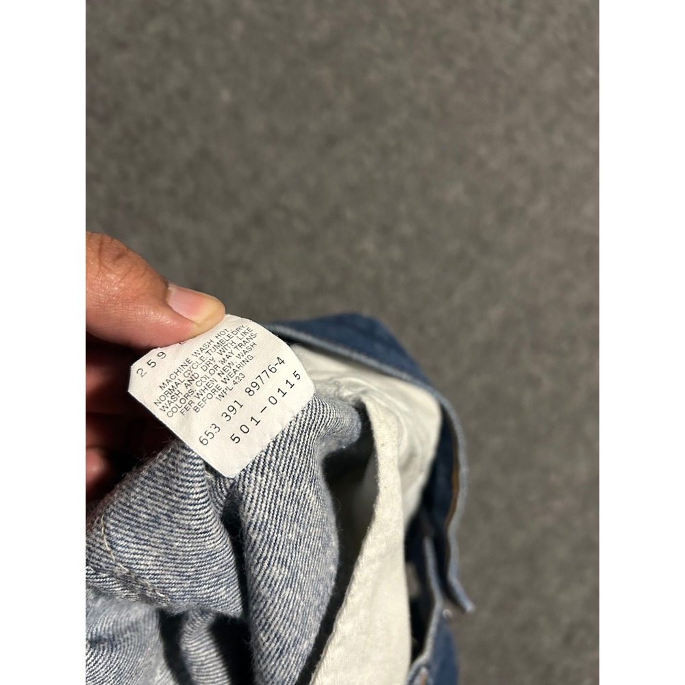 Levis 501 made in usa jeans button fly blue medium wash fit 29X34 (tag 31X34) - Picture 3 of 8